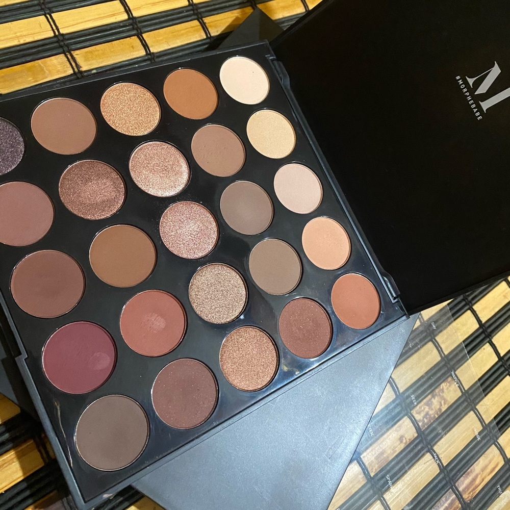 Morphe 25B -Bronzed Mocha